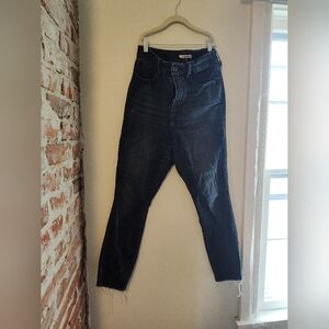 Good American Crop Skinny Jeans